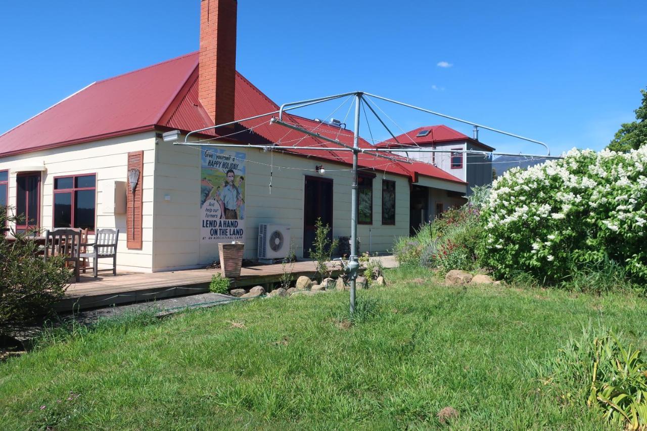 Cherry Top Farmstay - Boutique Eco Village Lilydale Exterior photo
